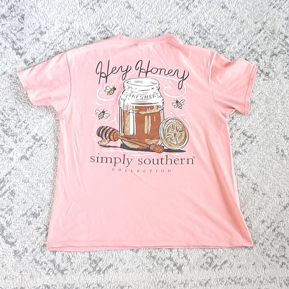 Simply Southern Tshirt Size M